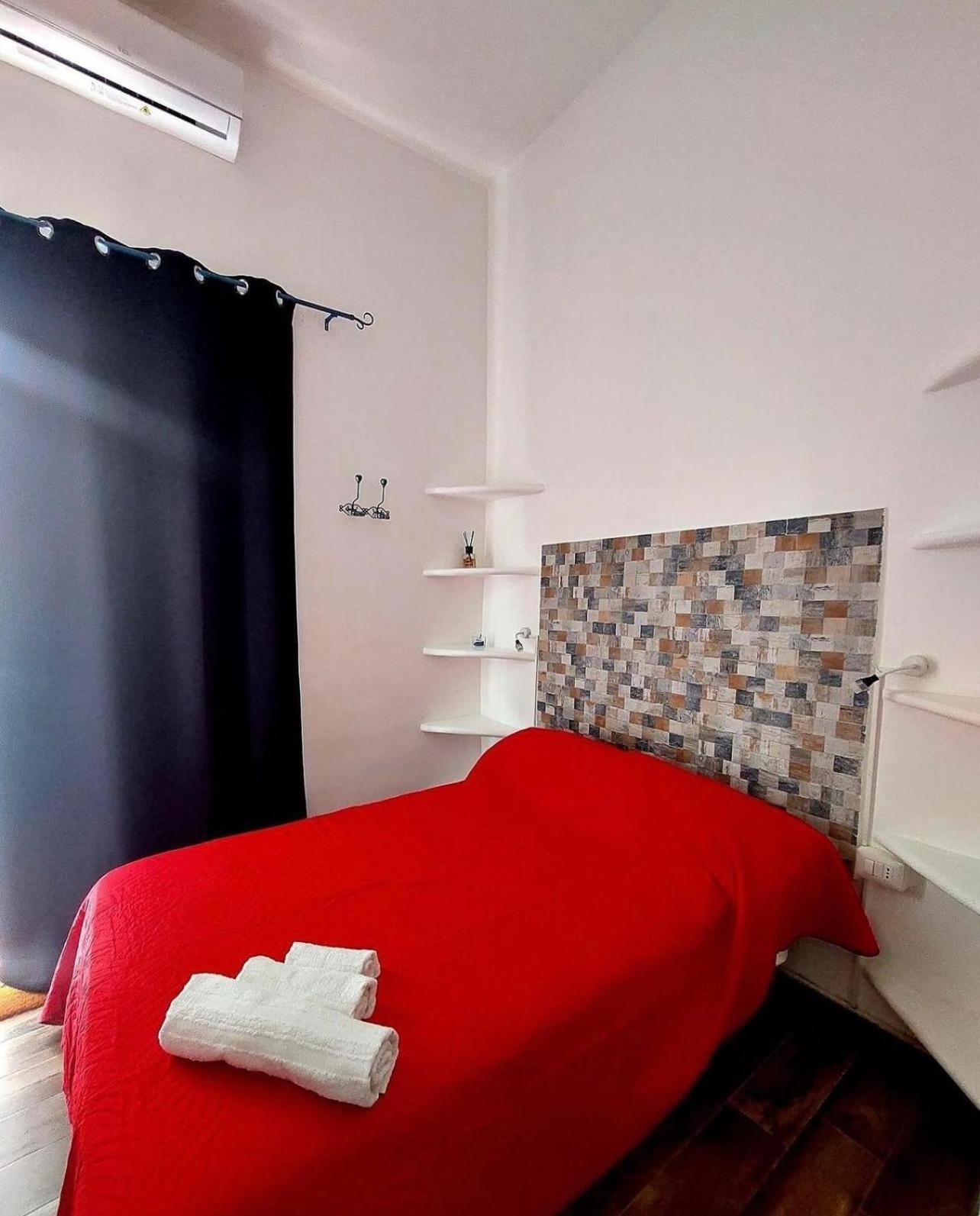 Appartamento Domus Carbonari Napoli Esterno foto