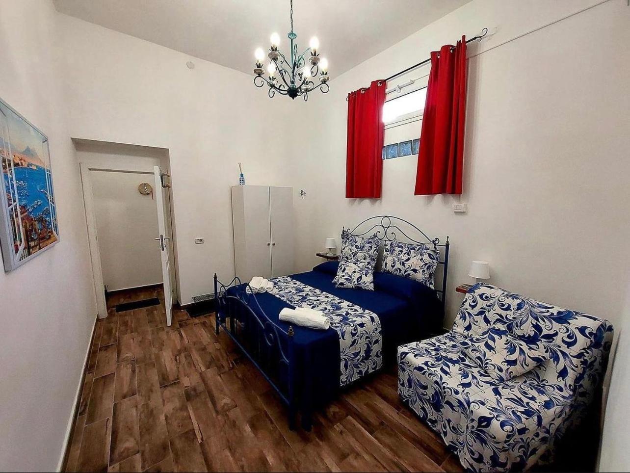 Appartamento Domus Carbonari Napoli Esterno foto